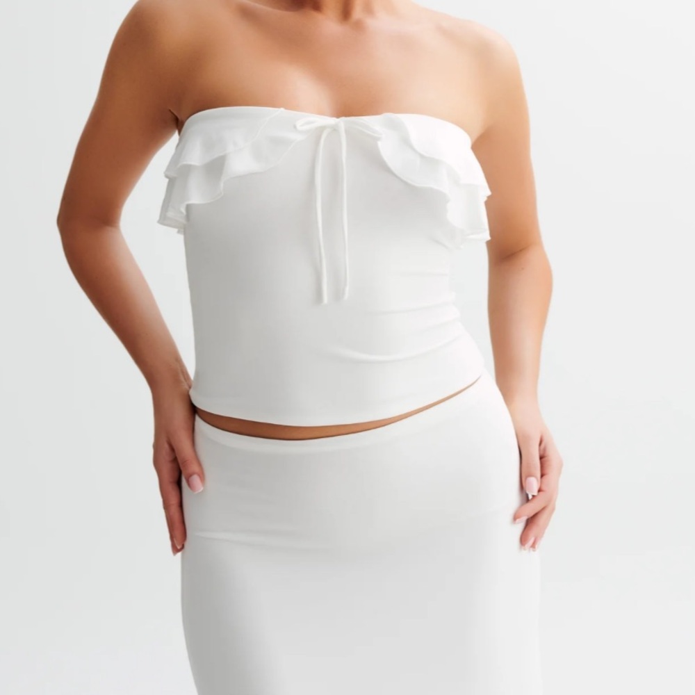 Meshki Bea Strapless Slinky Ruffle Top